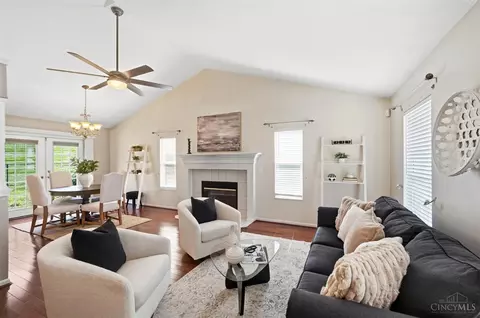 Living - 116 Eagleview Way, Reading, OH 45215 photo 3 of 4