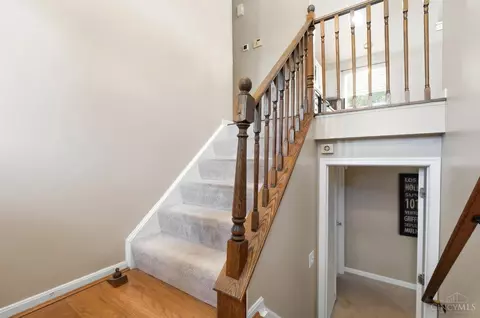Entry Way - 116 Eagleview Way, Reading, OH 45215 photo 2 of 2