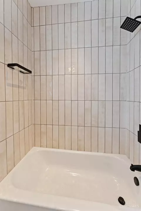 Bath - 3416 Trimble Ave, Cincinnati, OH 45207 photo 5 of 14