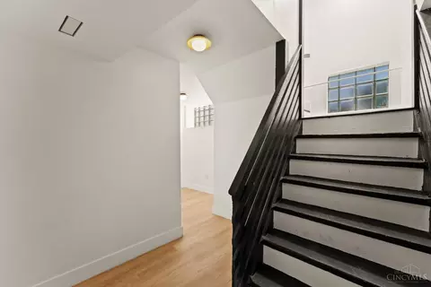 Entry Way - 3416 Trimble Ave, Cincinnati, OH 45207 photo 6 of 7