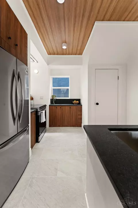 Kitchen - 3416 Trimble Ave, Cincinnati, OH 45207 photo 6 of 7