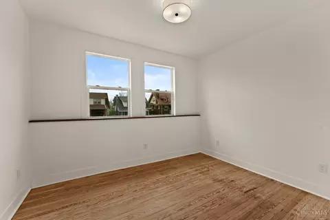 Bedroom - 3416 Trimble Ave, Cincinnati, OH 45207 photo 2 of 10