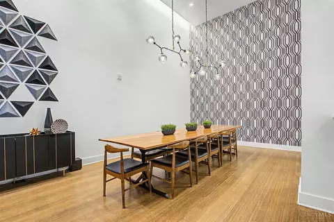 Dining - 15 Fourth St, Cincinnati, OH 45202 photo 1 of 2