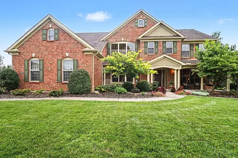 1247 Ridgewood Dr, Loveland, OH 45140