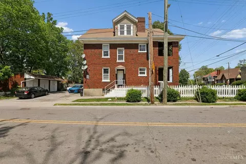 Exterior - 4829 Reading Rd, Cincinnati, OH 45237 photo 12 of 13