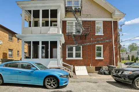 Exterior - 4829 Reading Rd, Cincinnati, OH 45237 photo 6 of 13