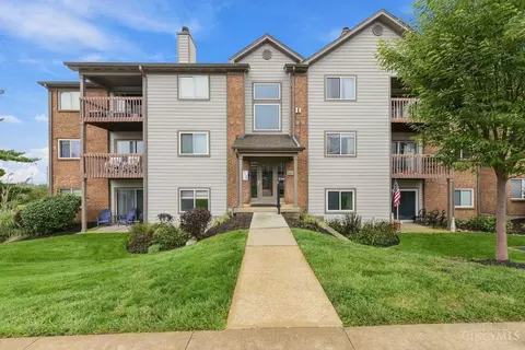 8929 Eagleview Dr, West Chester, OH 45069