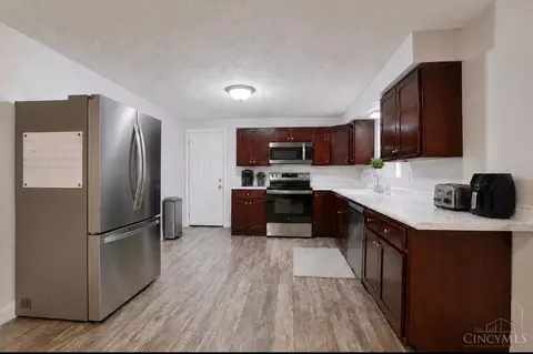 Other - 442 Thomas Ln, Cincinnati, OH 45244 photo 6 of 9