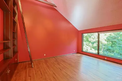 Living - 4805 Drake Rd, Cincinnati, OH 45243 photo 8 of 19