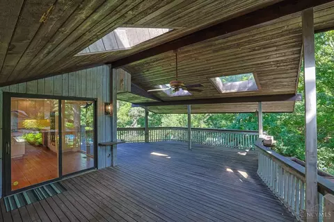 Exterior - 4805 Drake Rd, Cincinnati, OH 45243 photo 6 of 24