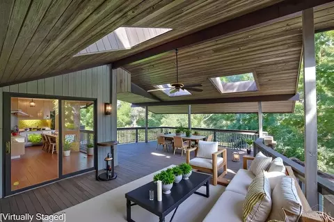 Exterior - 4805 Drake Rd, Cincinnati, OH 45243 photo 5 of 24