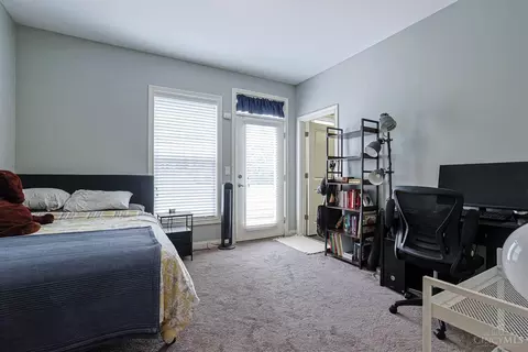 Bedroom - 211 Rochelle St, Cincinnati, OH 45219 photo 1 of 6