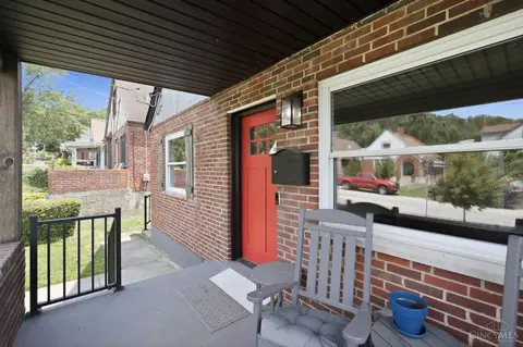 Exterior - 6925 Windward St, Cincinnati, OH 45227 photo 5 of 11