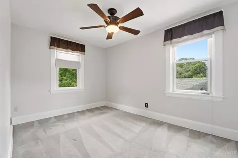 Bedroom - 3926 Oakpark Pl, Cincinnati, OH 45209 photo 2 of 2