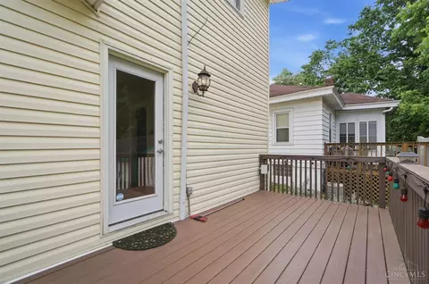 Exterior - 3926 Oakpark Pl, Cincinnati, OH 45209 photo 2 of 6