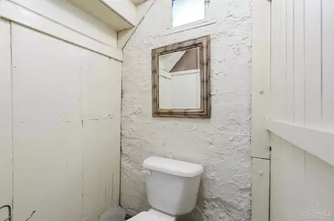 Bath - 3926 Oakpark Pl, Cincinnati, OH 45209 photo 3 of 3