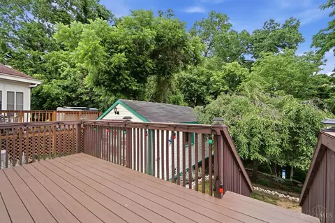 Exterior - 3926 Oakpark Pl, Cincinnati, OH 45209 photo 3 of 6