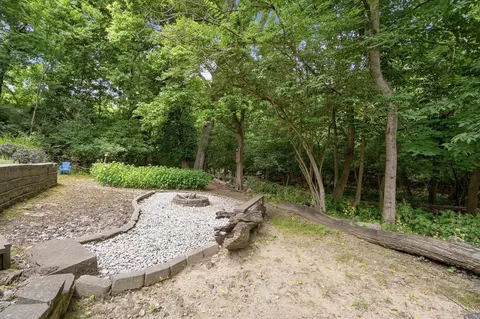 Exterior - 3926 Oakpark Pl, Cincinnati, OH 45209 photo 6 of 6