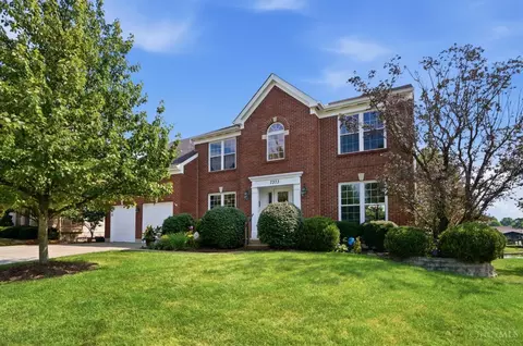7373 Lakota Springs Dr, West Chester, OH 45069