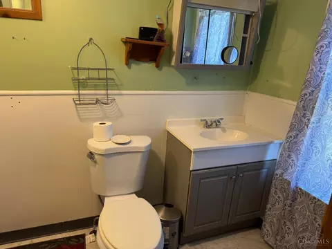 Bath - 4243 Miami River Rd, Cleves, OH 45002 photo 2 of 2