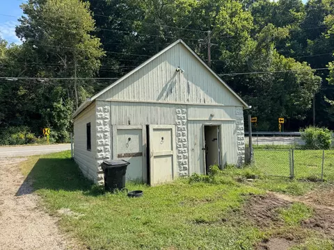 Exterior - 4243 Miami River Rd, Cleves, OH 45002 photo 3 of 6