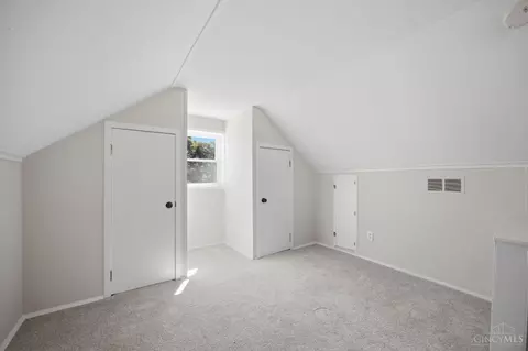 Bedroom - 1701 Centerridge Ave, Cincinnati, OH 45231 photo 6 of 6