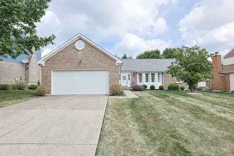 Exterior - 1902 Sandcliff Dr, Cincinnati, OH 45255 photo 2 of 10