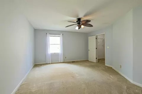 Bedroom - 1902 Sandcliff Dr, Cincinnati, OH 45255 photo 1 of 6