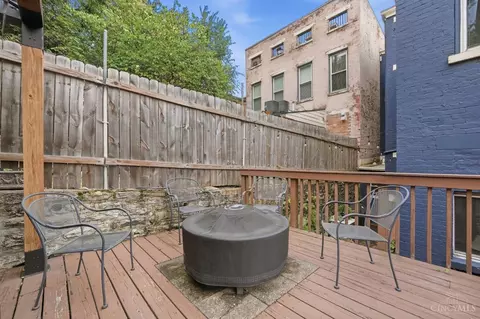 Exterior - 524 Liberty Hl, Cincinnati, OH 45202 photo 14 of 17