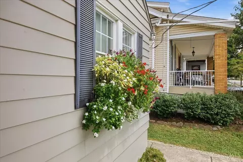 Exterior - 6928 Britton Ave, Cincinnati, OH 45227 photo 3 of 9
