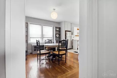 Dining - 6928 Britton Ave, Cincinnati, OH 45227 photo 1 of 2