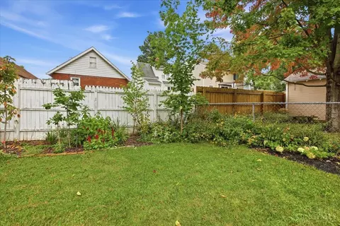 Exterior - 6928 Britton Ave, Cincinnati, OH 45227 photo 8 of 9