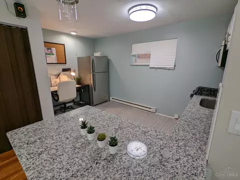 Kitchen - 2543 Vera Ave, Golf Manor, OH 45237 photo 3 of 7