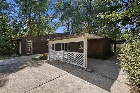 Exterior - 9084 Arrowhead Ct, Cincinnati, OH 45231 photo 5 of 25