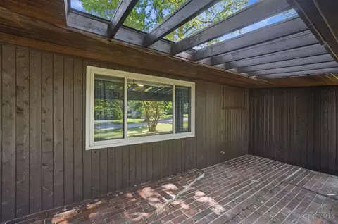 Exterior - 9084 Arrowhead Ct, Cincinnati, OH 45231 photo 16 of 25
