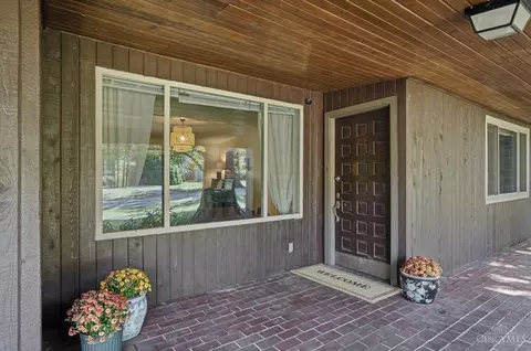 Exterior - 9084 Arrowhead Ct, Cincinnati, OH 45231 photo 17 of 25