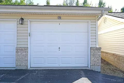 Exterior - 5425 Michelles Oak Ct, Cincinnati, OH 45248 photo 9 of 9