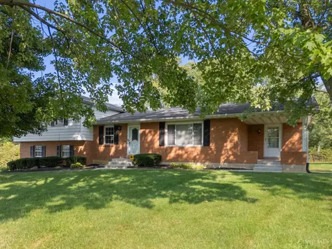 5696 Liberty Fairfield Rd, Hamilton, OH 45011