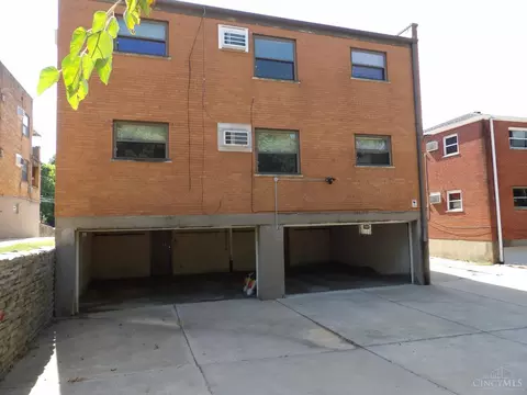 Exterior - 4644 Rapid Run Ave, Cincinnati, OH 45238 photo 8 of 12