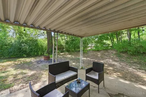 Exterior - 1769 Acreview Dr, Cincinnati, OH 45240 photo 4 of 8
