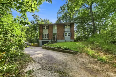 Exterior - 1769 Acreview Dr, Cincinnati, OH 45240 photo 3 of 8