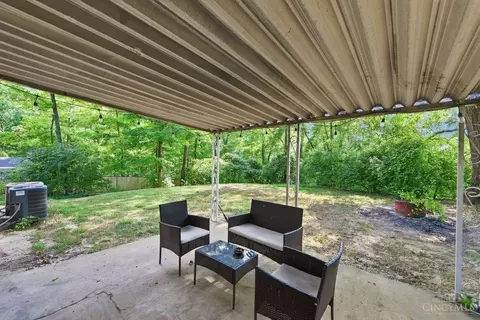 Exterior - 1769 Acreview Dr, Cincinnati, OH 45240 photo 5 of 8