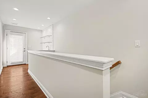 Entry Way - 533 Ringgold St, Cincinnati, OH 45202 photo 1 of 1