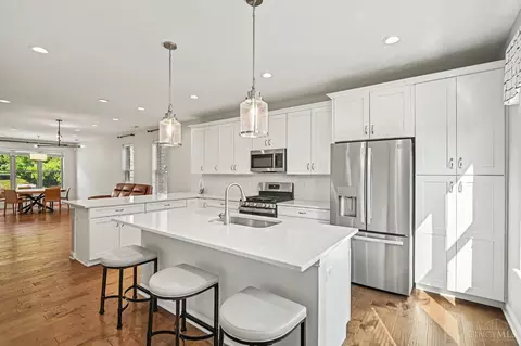 Kitchen - 533 Ringgold St, Cincinnati, OH 45202 photo 1 of 3