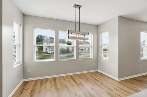 Dining - 692 Hafton Ct, Maineville, OH 45039 photo 1 of 2