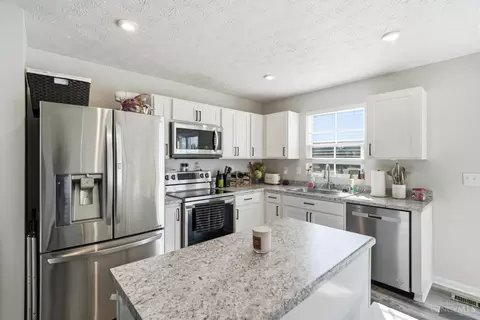 Kitchen - 1456 Deters Dr, Harrison, OH 45030 photo 3 of 3