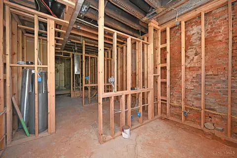 Other - 38 Clifton Ave, Cincinnati, OH 45202 photo 2 of 8