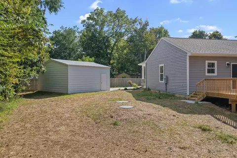 Exterior - 988 Crab Tree Ct, Morrow, OH 45152 photo 7 of 10