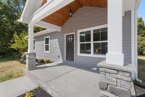 Exterior - 988 Crab Tree Ct, Morrow, OH 45152 photo 5 of 10