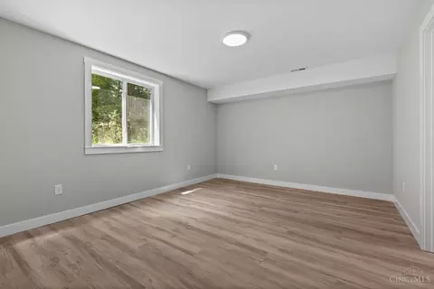 Bedroom - 988 Crab Tree Ct, Morrow, OH 45152 photo 4 of 5